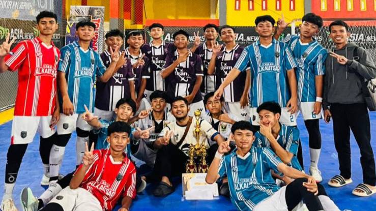 Tim Futsal Ponpes Al Kutsar Raih Juara I Dalam Ajang INYIAK CUP II